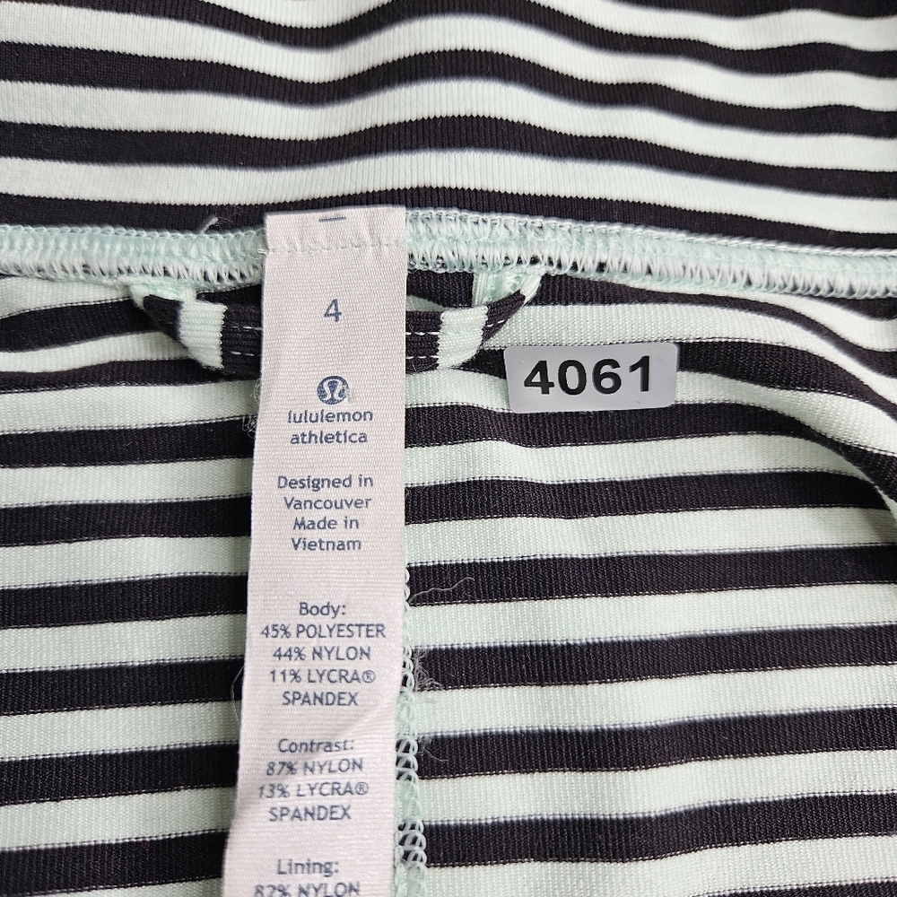 Lululemon Daily Yoga Jacket Size 4 Mint Green + Black Stripes - Picture 6 of 13